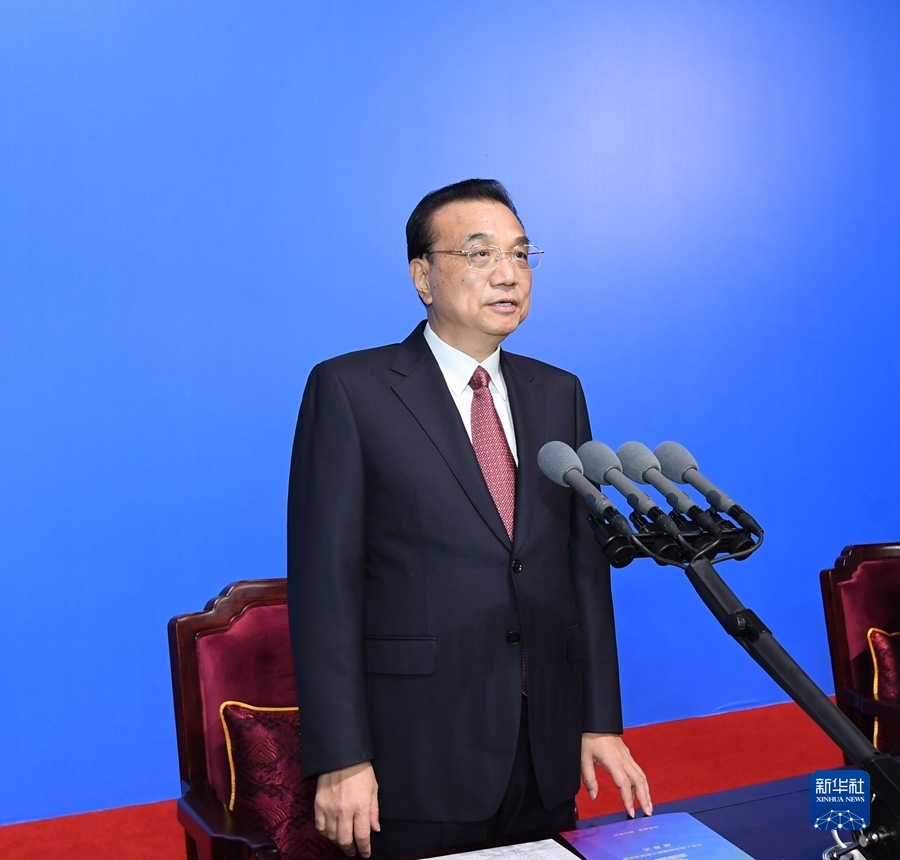 9月27日晚，中華人民共和國第十四屆運動會在陜西西安閉幕。中共中央政治局常委、國務院總理李克強出席閉幕式并宣布運動會閉幕。新華社記者 申宏 攝