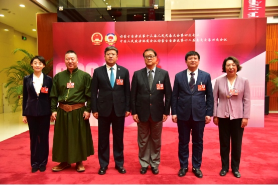 1611743089213616.png 內(nèi)蒙古兩會 “委員通道dierchang229.png