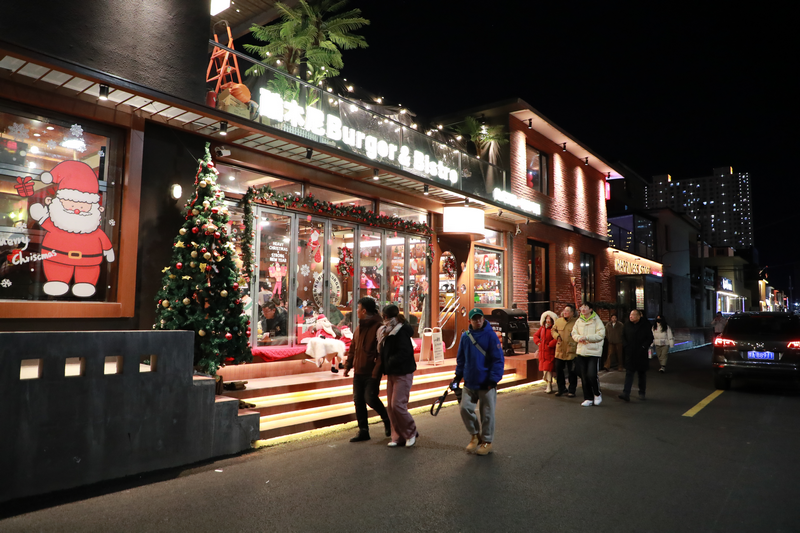 1766479485100888.png 新城區(qū)文旅護城河?xùn)|街1.png