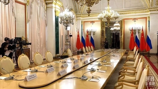 △習主席和普京總統(tǒng)舉行小范圍會談的會場。（總臺央視記者程鋮拍攝）