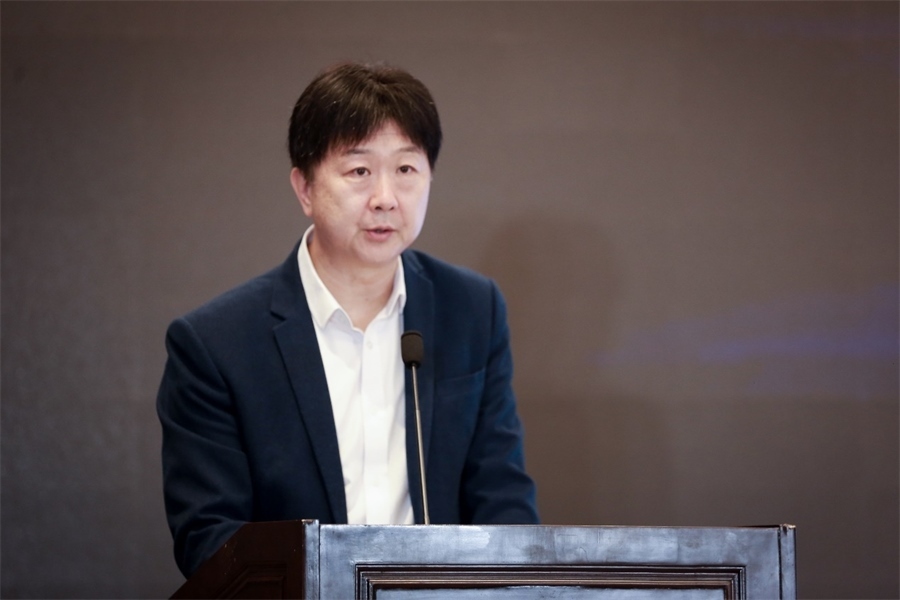 中國民主法制出版社黨委書記、社長、總編輯 劉海濤