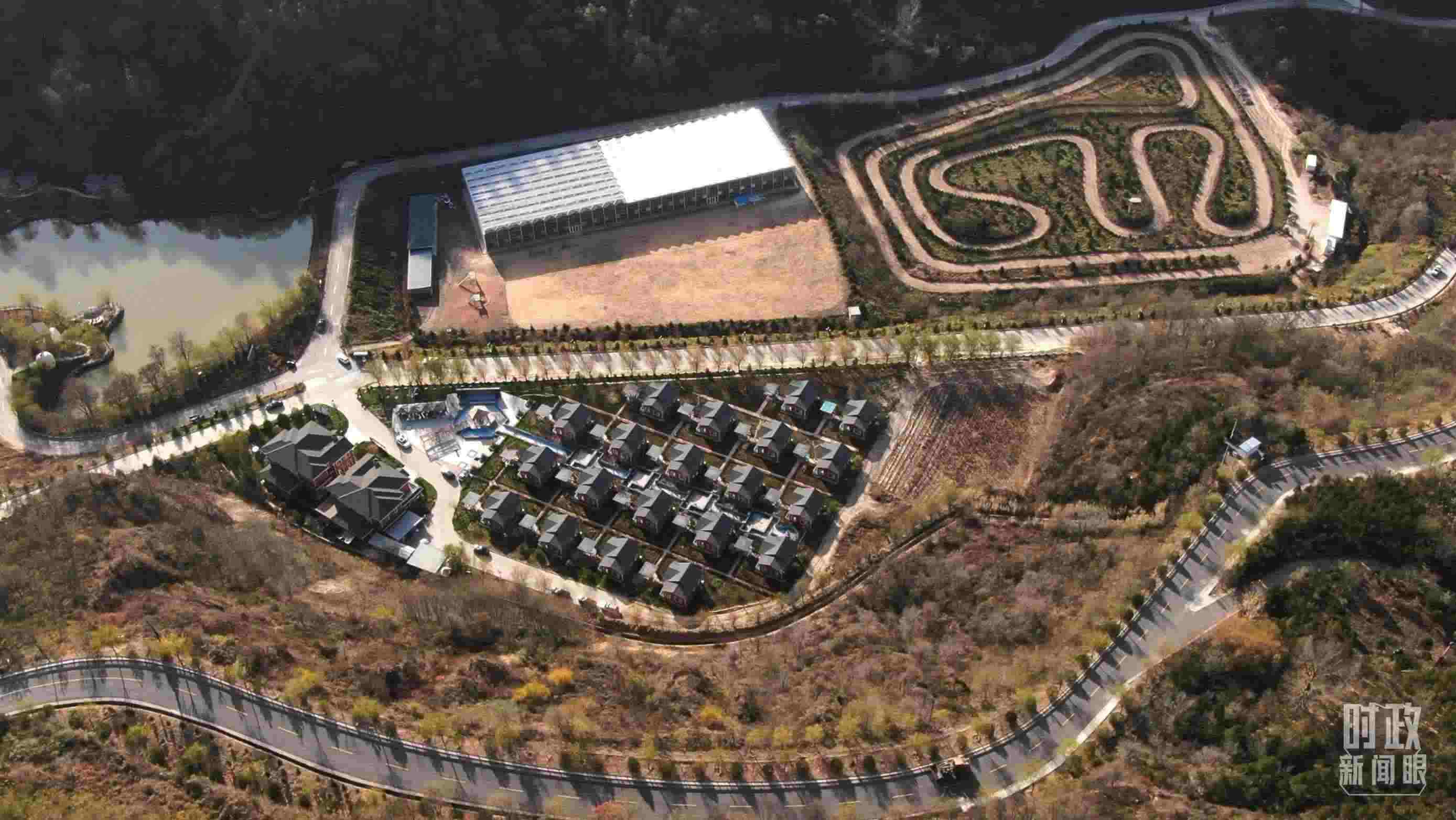 △延安市安塞區(qū)高橋鎮(zhèn)南溝村。2022年10月，總書記曾到這里考察調(diào)研。（總臺記者劉海濤、錢金庫拍攝）