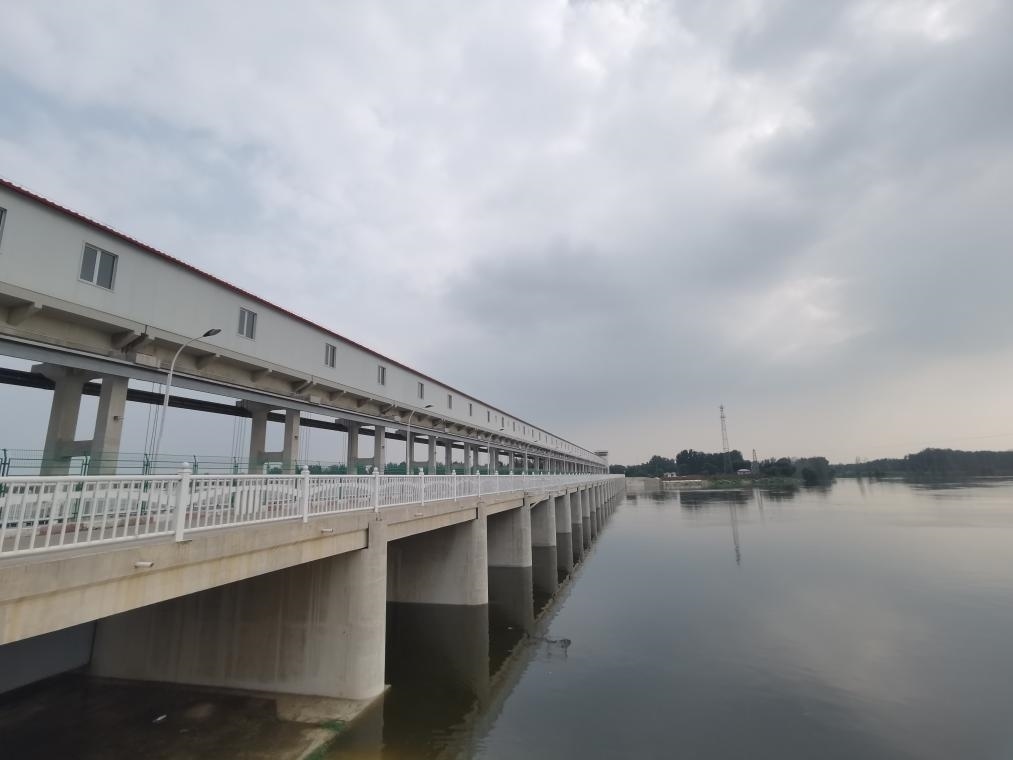 圖為獨(dú)流減河進(jìn)洪南閘。新華社記者 劉惟真 攝
