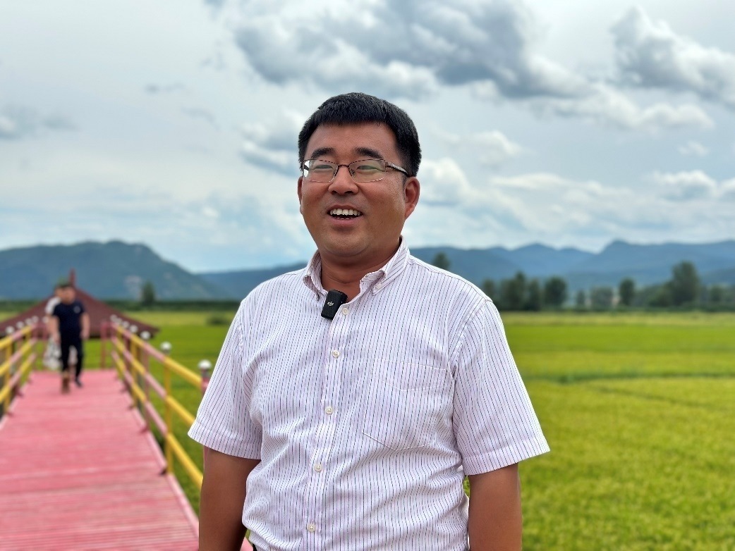 和龍市東城鎮(zhèn)光東村村書記金憲。人民網(wǎng)記者 金洪花 攝