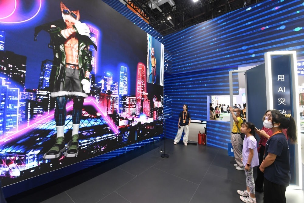 這是9月2日在國家會議中心拍攝的一款數(shù)字人。新華社記者 任超 攝