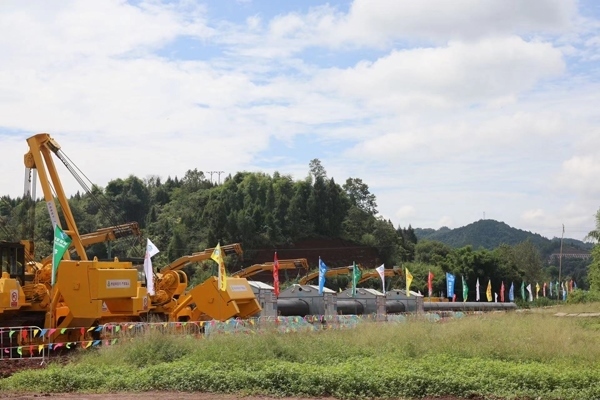 川氣東送二線天然氣管道工程施工現(xiàn)場(chǎng)。受訪者供圖