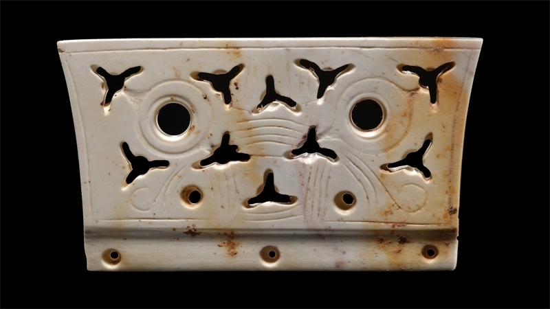 M106出土冠狀器。國家文物局供圖