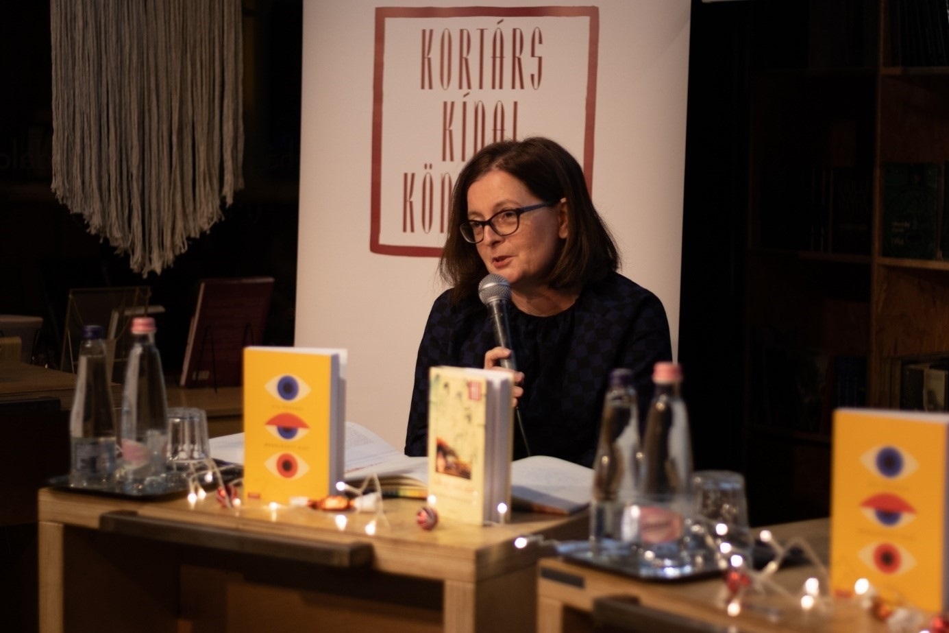 安奈特博士分享讀書體會。摩爾多瓦尼·巴爾納巴斯攝