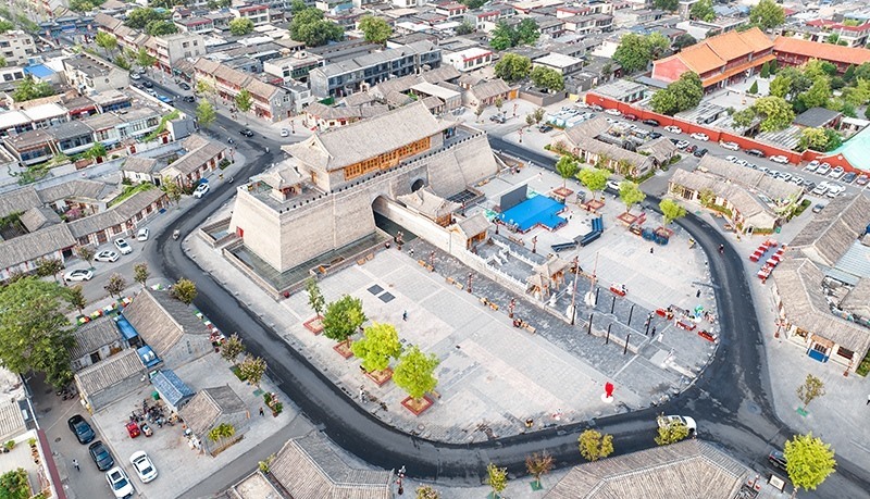 2022年9月8日，航拍河北正定古城陽和樓與正定歷史文化街。