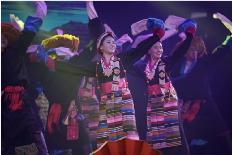 圖為2024“歡樂春節(jié)”中泰互致新春賀辭活動現(xiàn)場。 中國駐泰國大使館文化處供圖