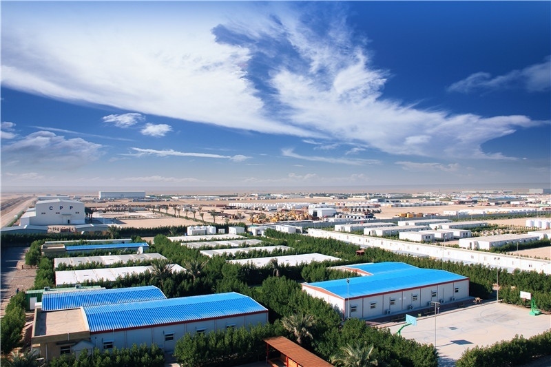 圖為中石油管道局伊拉克魯邁拉項目營地，中石油管道局供圖