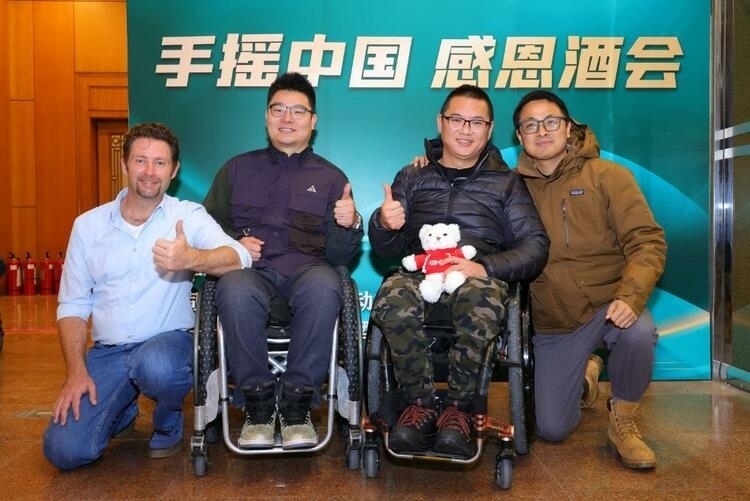 遇見中國丨在華生活二十年的美國人譚嘉煦:想用手搖車走遍中國