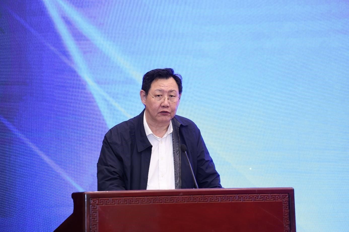 中國(guó)物流與采購(gòu)聯(lián)合會(huì)黨委副書(shū)記余平致辭。主辦方供圖