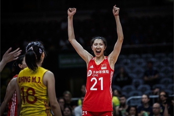 吳夢潔慶祝得分。圖片來源：國際排聯(lián)