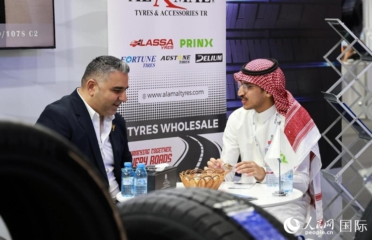 展會(huì)一景。人民網(wǎng)記者 管克江攝