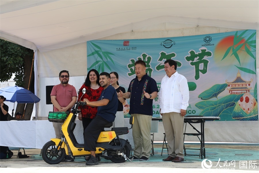 活動現(xiàn)場。人民網(wǎng) 埃內(nèi)斯托·多明戈斯攝