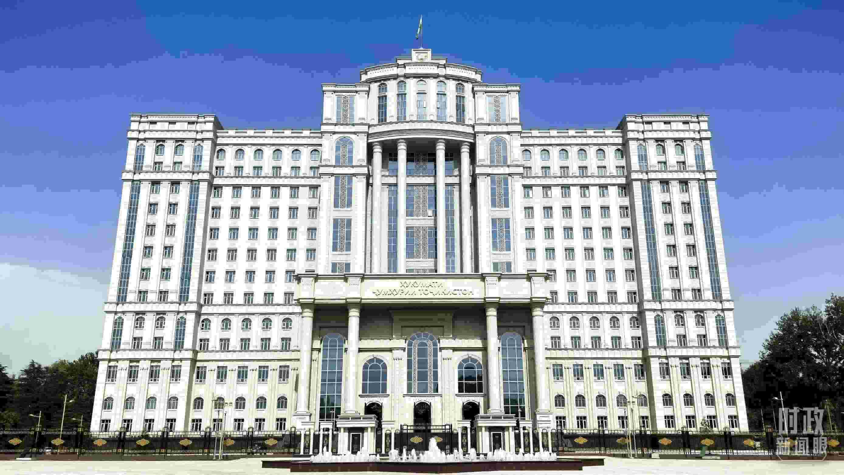 △中方援建塔政府大樓。（總臺央視記者鄂介甫拍攝）