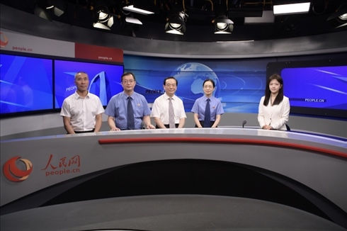 訪談現(xiàn)場。人民網(wǎng)記者 王曉嘯攝