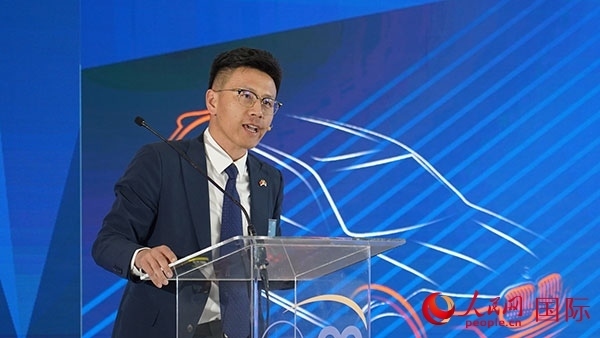 延鋒彼歐南非公司總經(jīng)理張?chǎng)沃罗o。人民網(wǎng) 張茜攝