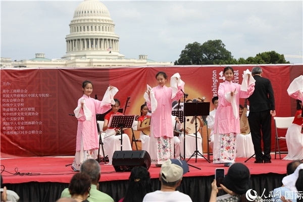 2、在華盛頓中國文化節(jié)活動上，還進行了豐富多樣的中國文化演出。 人民網(wǎng)記者 李志偉攝