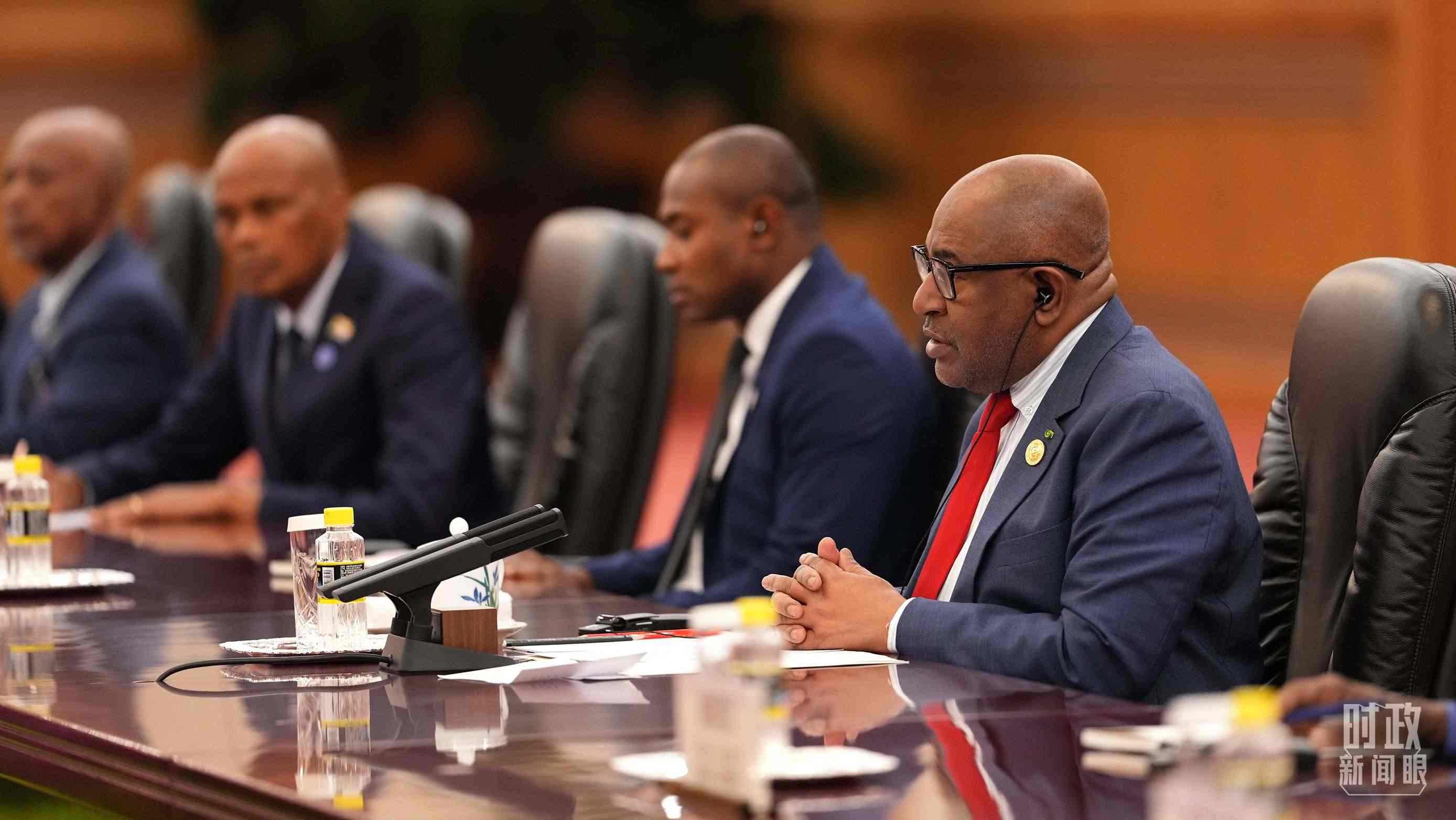 △科摩羅總統(tǒng)阿扎利。（總臺(tái)記者李晉拍攝）