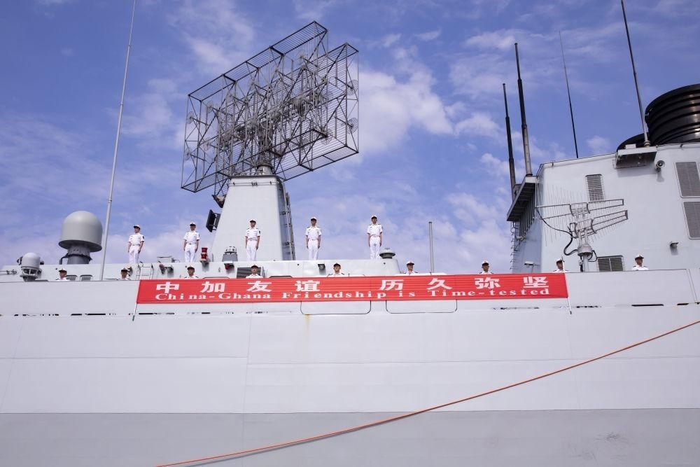 2023年6月27日，中國海軍第43批護航編隊抵達加納特馬港碼頭，開始對加納進行為期4天的友好訪問。