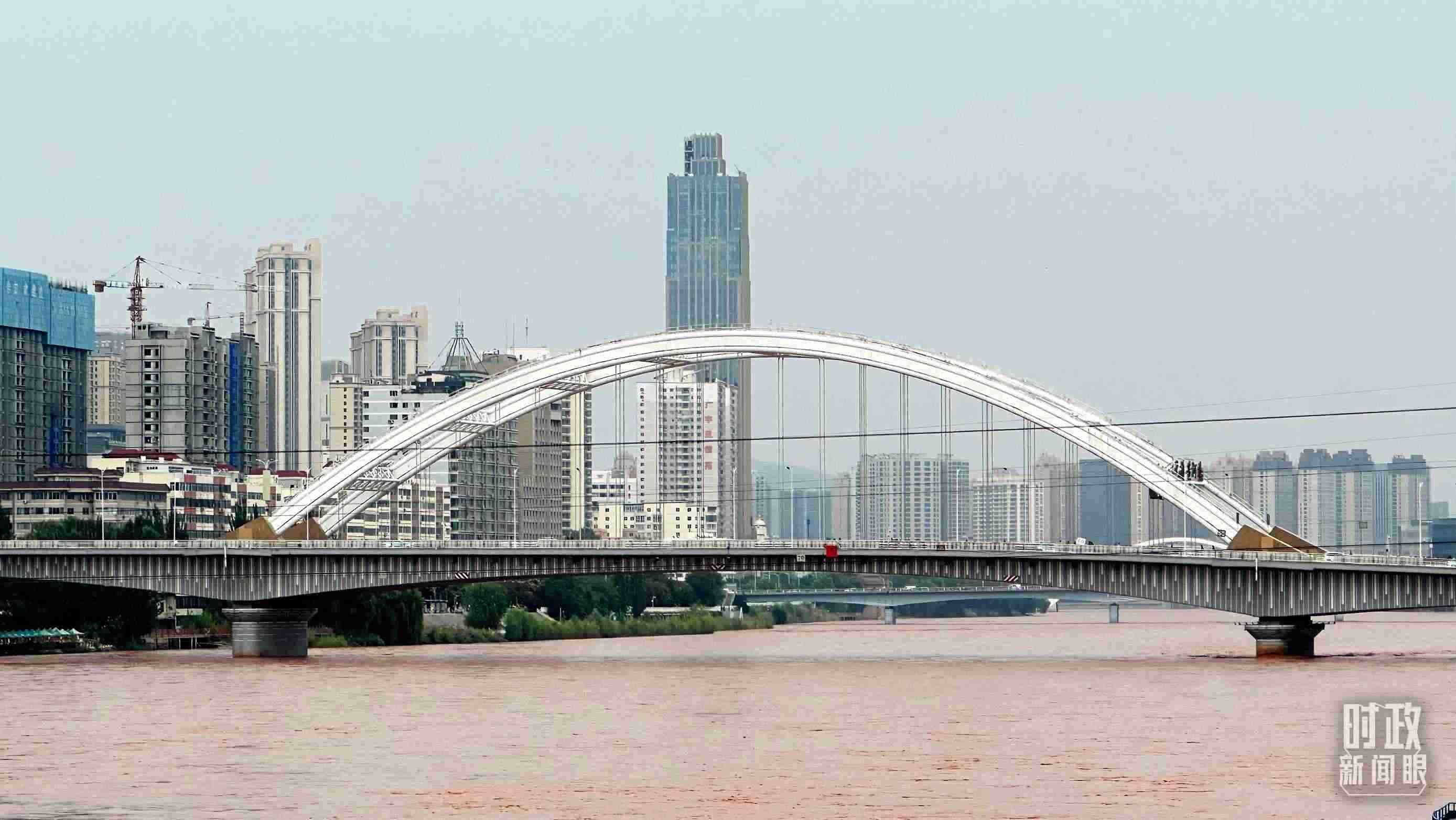 △黃河蘭州段。（總臺央視記者范一鳴拍攝）