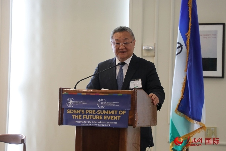 中國常駐聯(lián)合國代表傅聰大使發(fā)表演講。人民網(wǎng)記者 李志偉攝