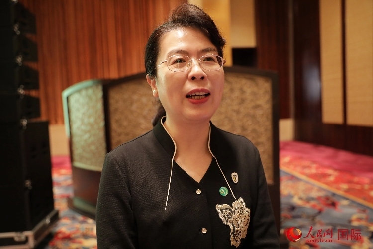 北京外國語大學亞洲學院院長、中國馬來研究中心主任蘇瑩瑩教授接受人民網(wǎng)采訪。人民網(wǎng) 王婧攝