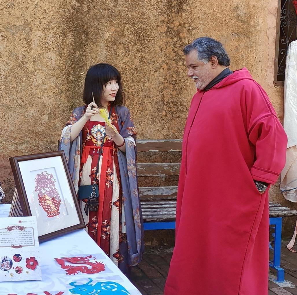 中國文化產(chǎn)品介紹。拉巴特中國文化中心供圖