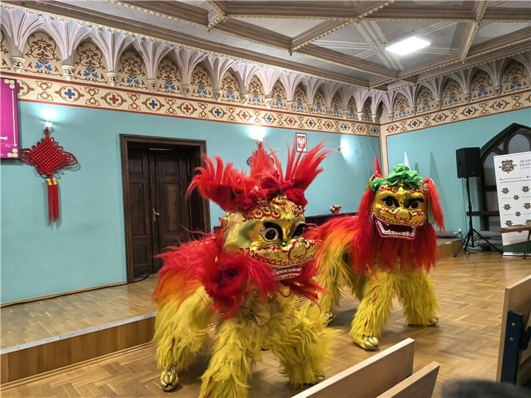 托倫雅蓋隆學(xué)院禮堂巡演現(xiàn)場(chǎng)。主辦方供圖。