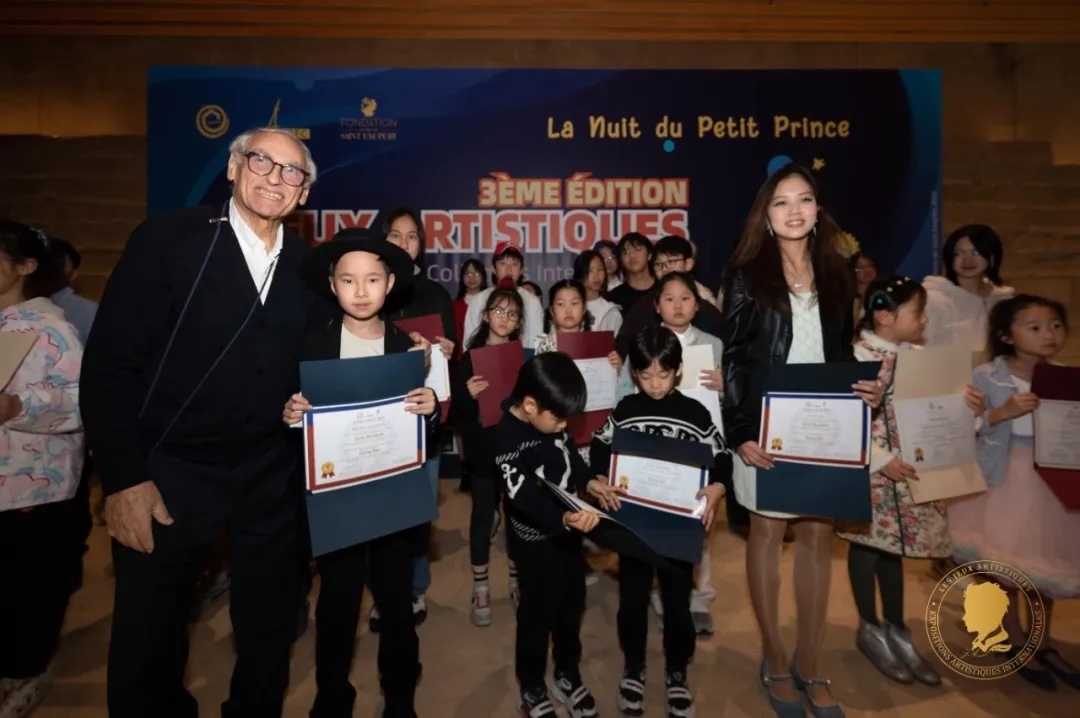 第三屆國(guó)際藝術(shù)聯(lián)創(chuàng)聯(lián)展盛大開幕。法中交流促進(jìn)會(huì)供圖