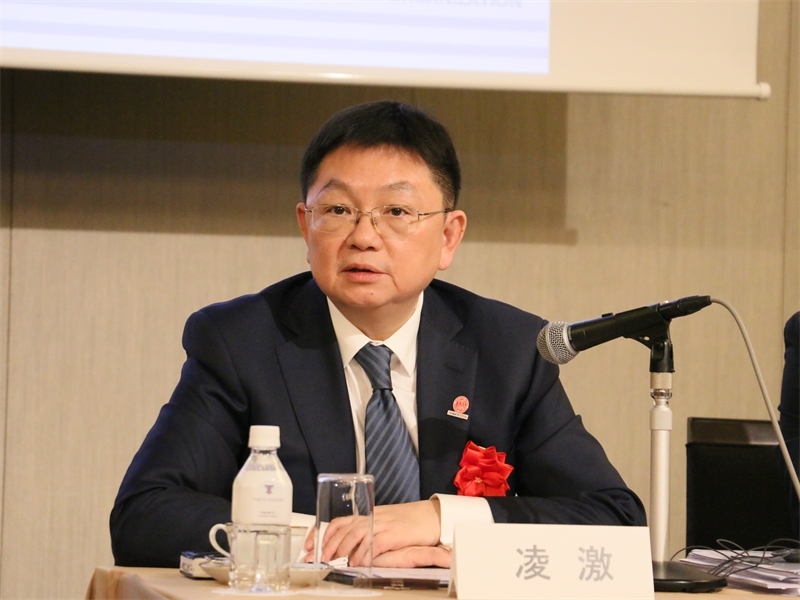 商務(wù)部副部長兼國際貿(mào)易談判副代表凌激致辭。人民網(wǎng) 許可攝