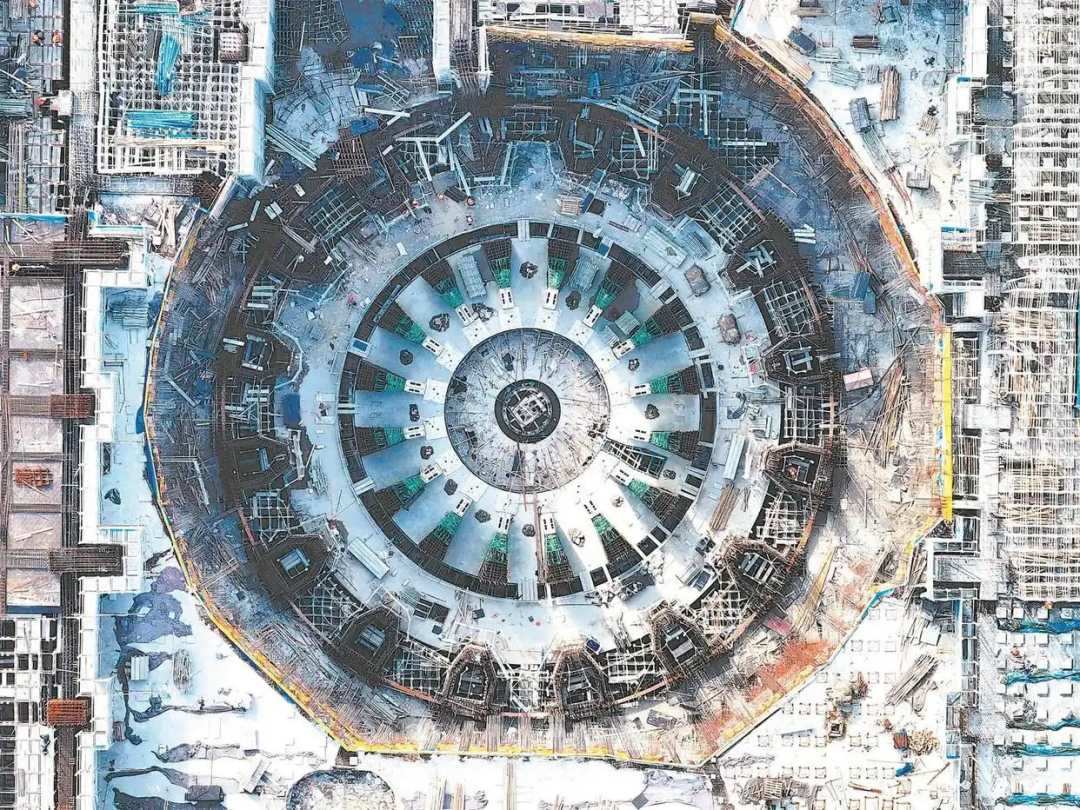 △中國科學(xué)院合肥物質(zhì)科學(xué)研究院等離子體所，緊湊型聚變能實(shí)驗(yàn)裝置（BEST）項(xiàng)目正加緊施工。