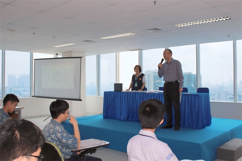 王思平參贊考前致辭。印尼雅加達(dá)華文教育協(xié)調(diào)機(jī)構(gòu)供圖