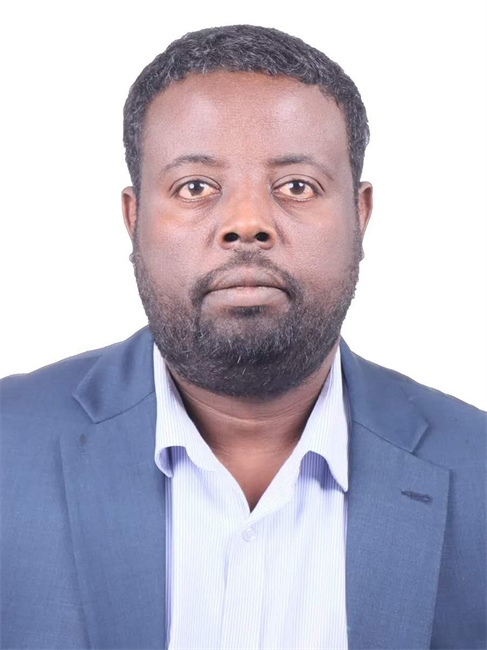 圖為埃塞俄比亞亞的斯亞貝巴大學政策研究員巴盧·德米西。受訪者供圖