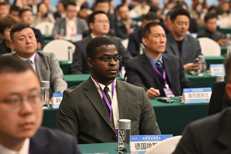 外企代表參加“進(jìn)博會(huì)走進(jìn)湖北”活動(dòng)主題推介會(huì)。人民網(wǎng)記者 翁奇羽攝