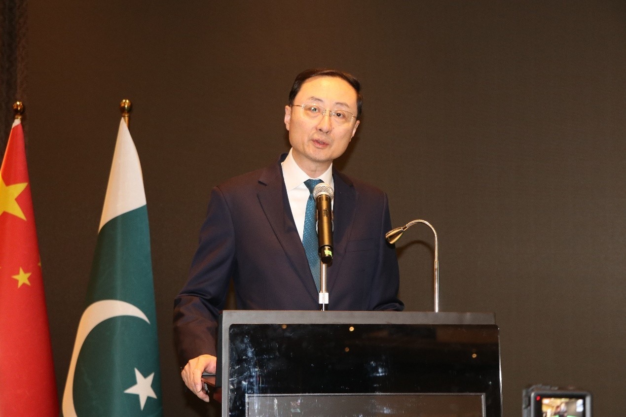 外交部副部長孫衛(wèi)東致辭。巴基斯坦駐華大使館供圖