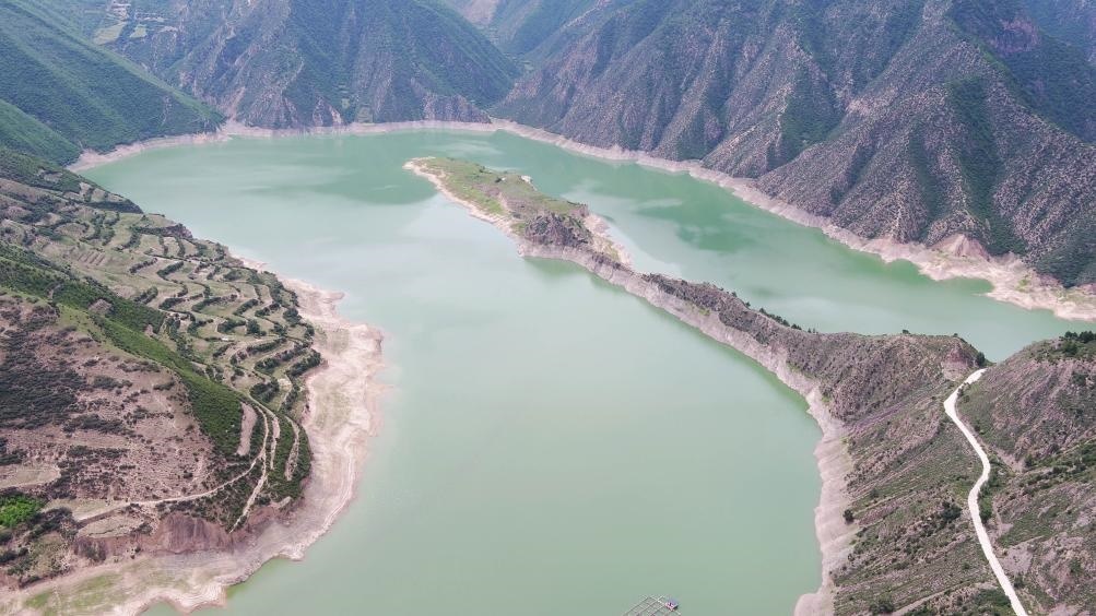 引洮供水工程取水口洮河九甸峽水庫。（王克賢 攝）